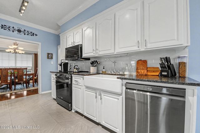 8948 Anahola Place, Diamondhead, MS 39525