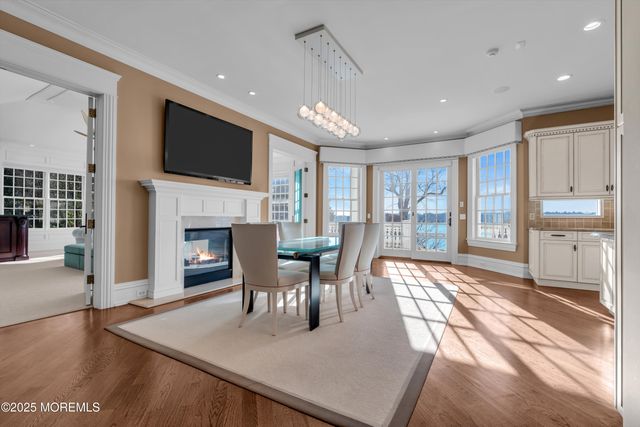 934 Navesink River Road, Rumson, NJ 07760