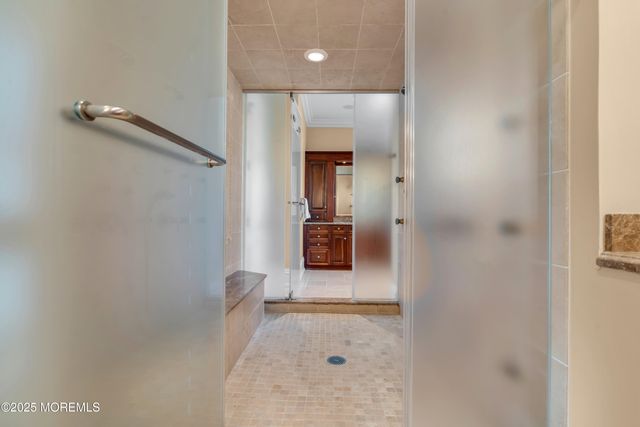 934 Navesink River Road, Rumson, NJ 07760