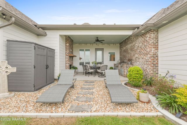 109 Amsterdam Avenue, Youngsville, LA 70592