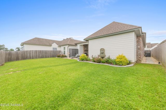 109 Amsterdam Avenue, Youngsville, LA 70592
