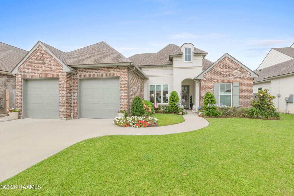 109 Amsterdam Avenue, Youngsville, LA 70592