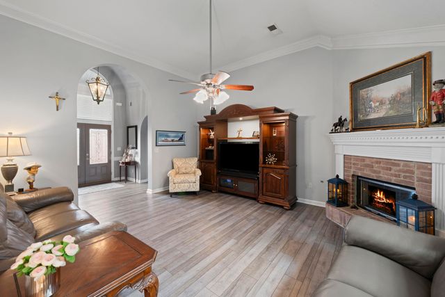 1397 TRAIL RIDGE LN, Cordova, TN 38016