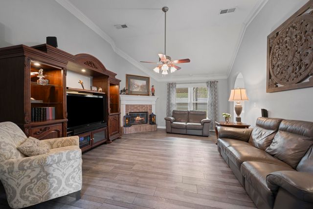 1397 TRAIL RIDGE LN, Cordova, TN 38016