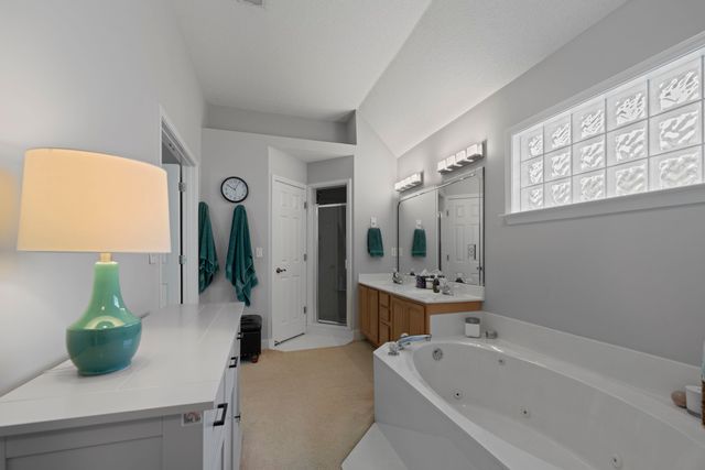 1397 TRAIL RIDGE LN, Cordova, TN 38016