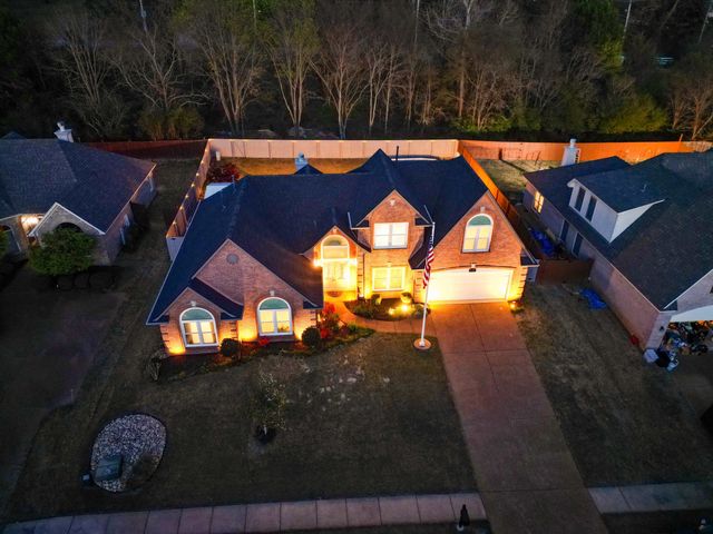 1397 TRAIL RIDGE LN, Cordova, TN 38016