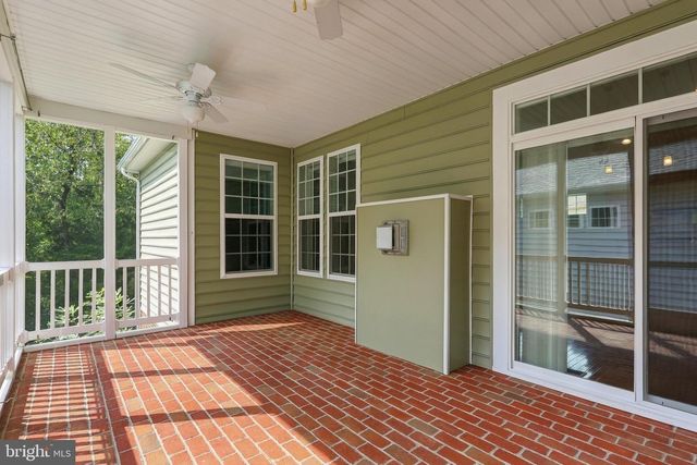 116 BLEEDING HEART DR, White Post, VA 22663