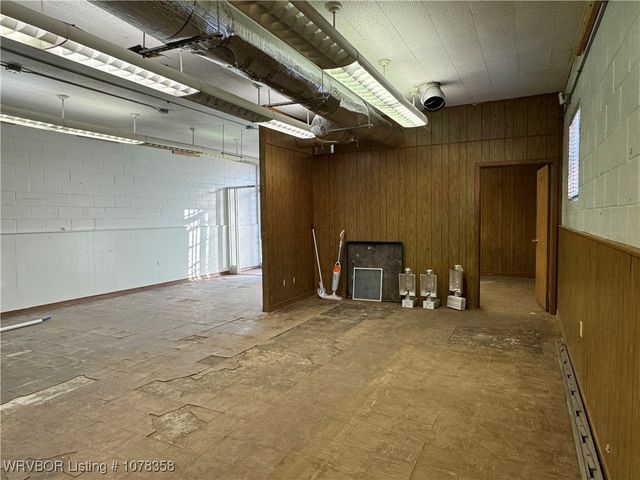 200 S Main Street, Spiro, OK 74959