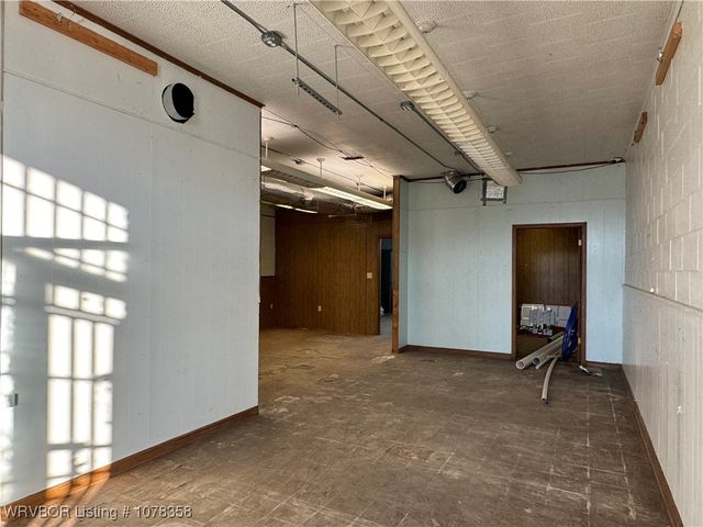 200 S Main Street, Spiro, OK 74959