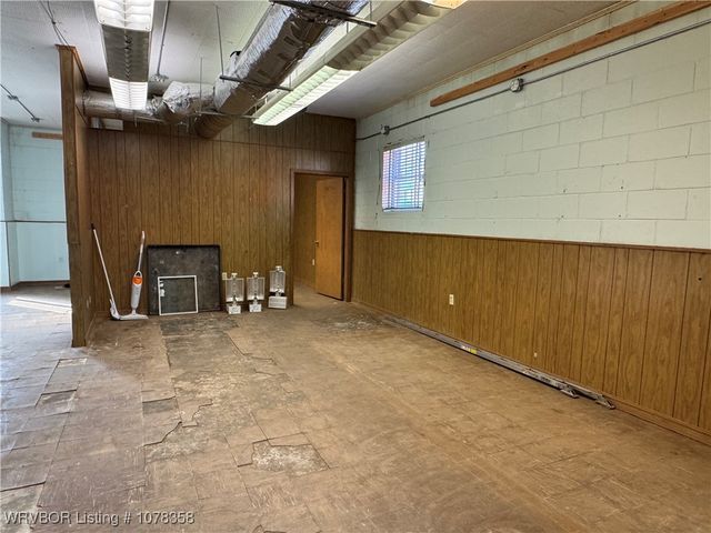 200 S Main Street, Spiro, OK 74959
