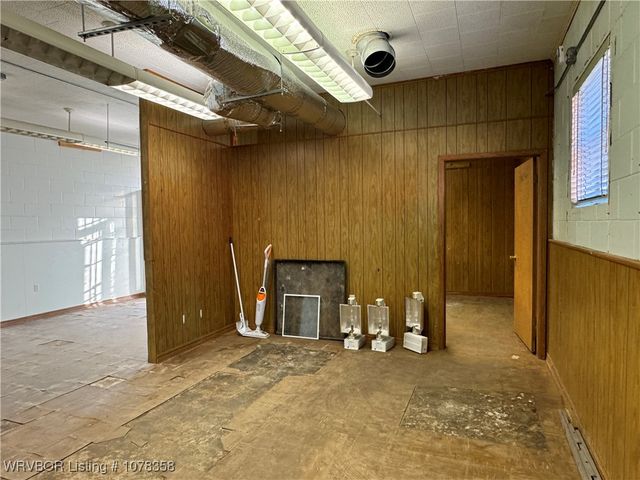 200 S Main Street, Spiro, OK 74959