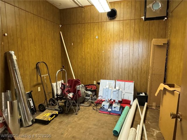 200 S Main Street, Spiro, OK 74959