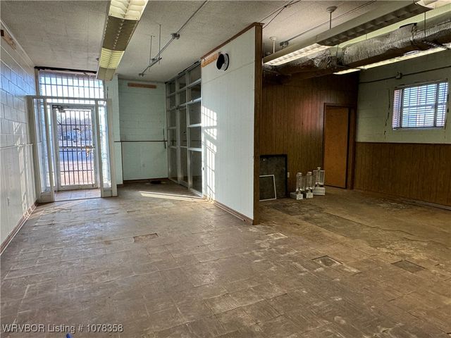 200 S Main Street, Spiro, OK 74959