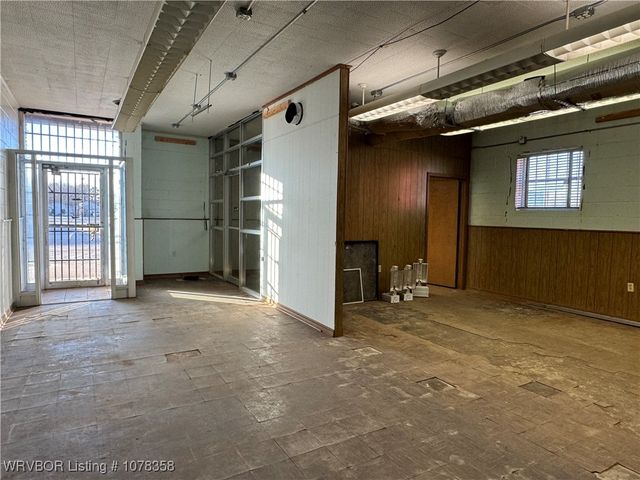 200 S Main Street, Spiro, OK 74959