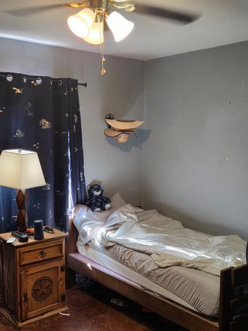 3035 Stroud Creek Avenue, Granbury, TX 76048