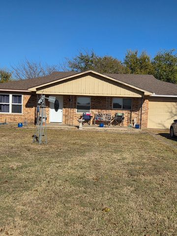 3035 Stroud Creek Avenue, Granbury, TX 76048