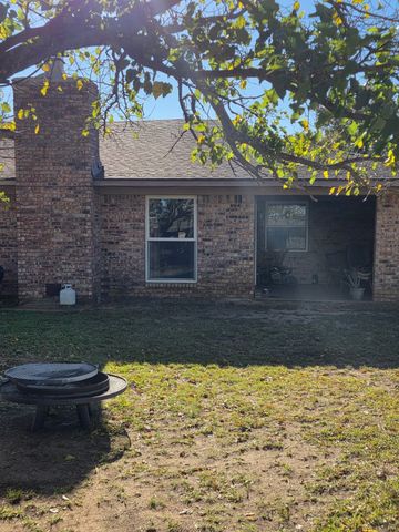 3035 Stroud Creek Avenue, Granbury, TX 76048