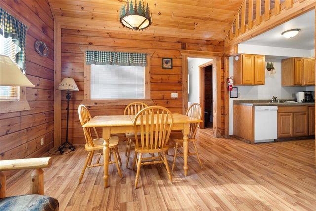 902 Yogi Circle, Warrens,warrens, WI 54666