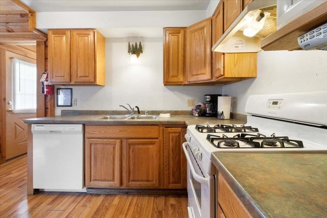 902 Yogi Circle, Warrens,warrens, WI 54666