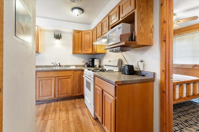 902 Yogi Circle, Warrens,warrens, WI 54666