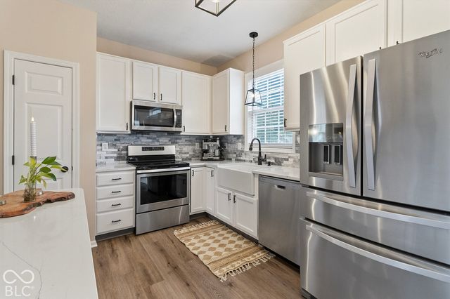8891 Woodlark Drive, Fishers, IN 46038