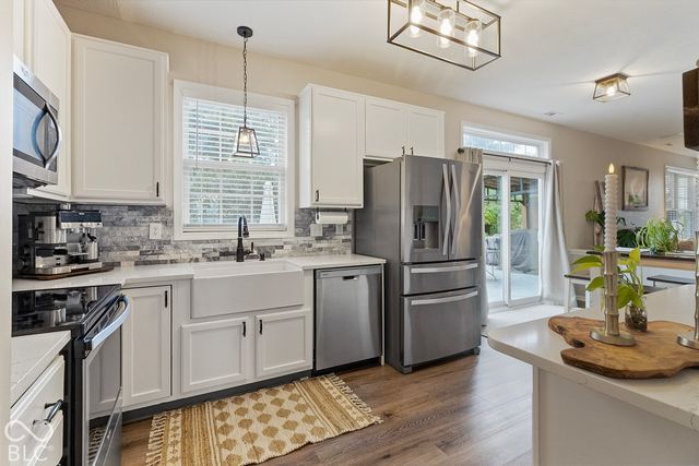 8891 Woodlark Drive, Fishers, IN 46038
