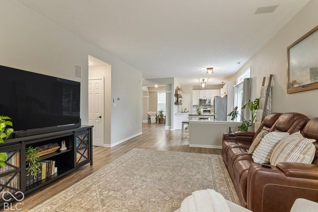 8891 Woodlark Drive, Fishers, IN 46038