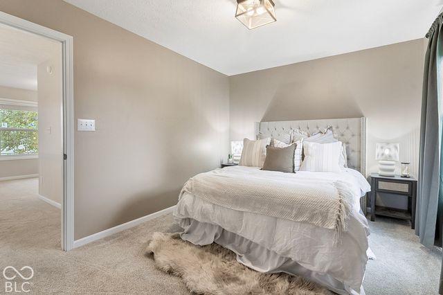 8891 Woodlark Drive, Fishers, IN 46038