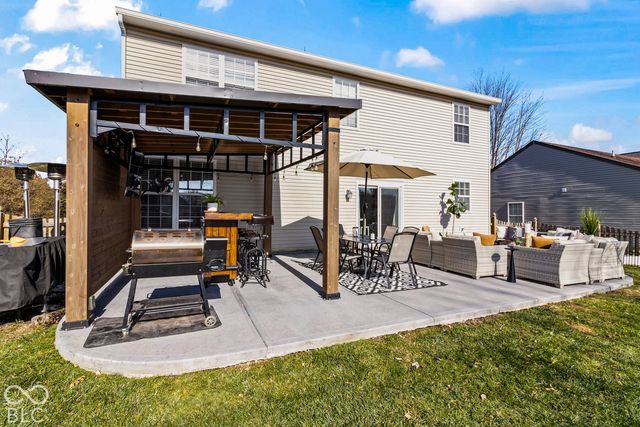 8891 Woodlark Drive, Fishers, IN 46038