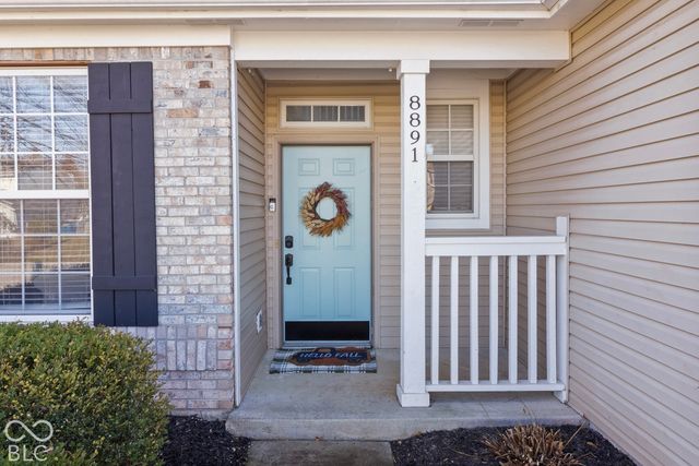 8891 Woodlark Drive, Fishers, IN 46038