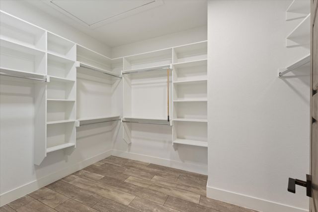 3001 Fernwood Avenue, Dallas, TX 75216