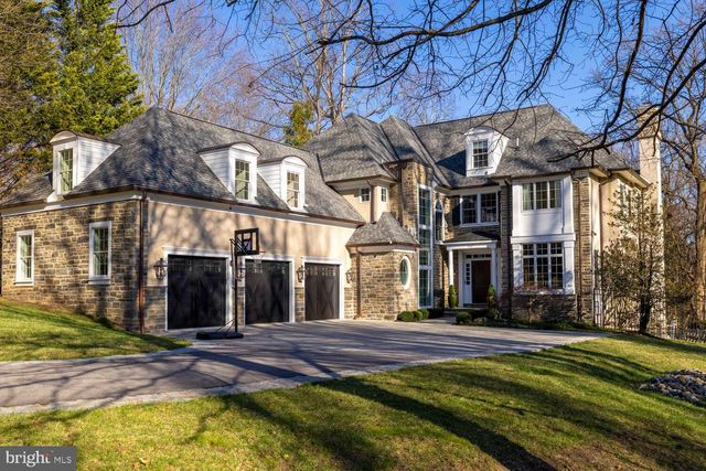 732 SAINT ANDREWS RD, Philadelphia, PA 19118