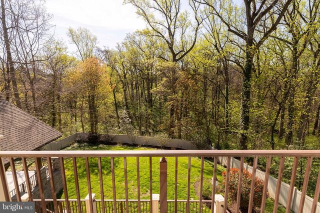 732 SAINT ANDREWS RD, Philadelphia, PA 19118