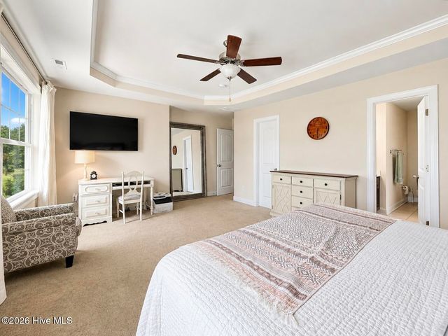 589 Aurora Place, Hampstead, NC 28443