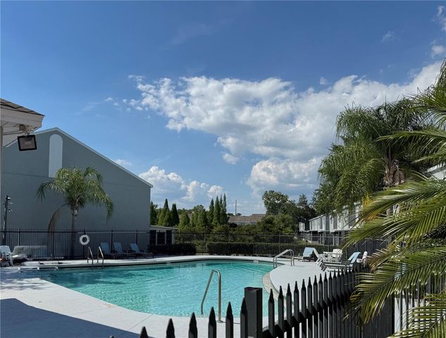 6229 OSPREY LAKE CIRCLE, Riverview, FL 33578