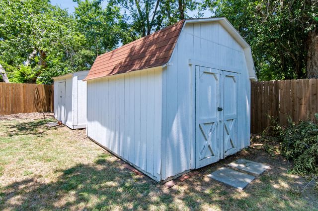 8005 Lazy Lane Road, North Richland Hills, TX 76180