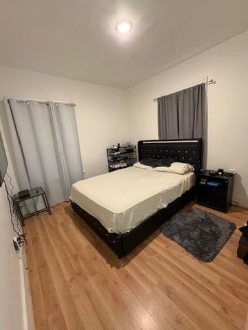 2311 S 10th Street, St Joseph, MO 64503