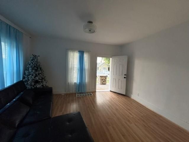 2311 S 10th Street, St Joseph, MO 64503