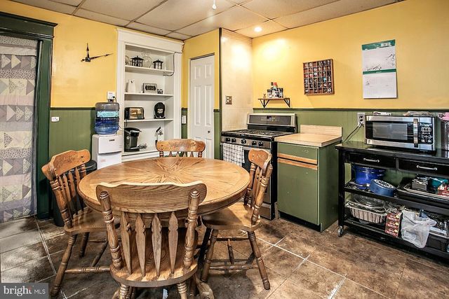 314 W RACE ST, Pottstown, PA 19464