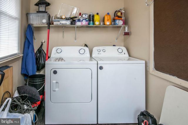 314 W RACE ST, Pottstown, PA 19464