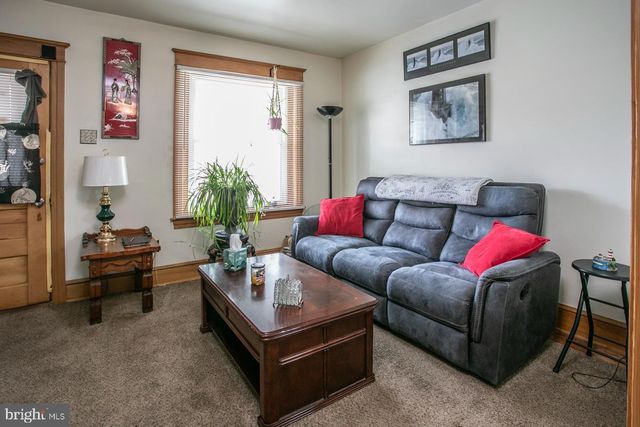 314 W RACE ST, Pottstown, PA 19464