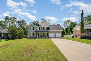 1908 Daphne Circle, Fayetteville, NC 28304