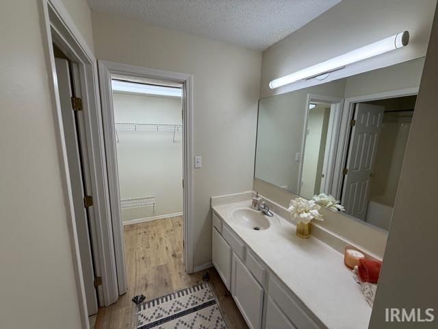 420 E Laurelwood Court, Bloomington, IN 47401