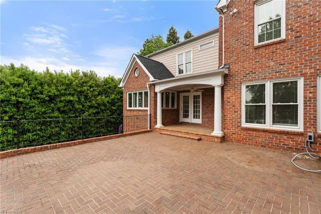 115 Surrey Path Court, Winston-salem, NC 27104
