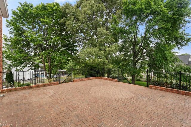 115 Surrey Path Court, Winston-salem, NC 27104