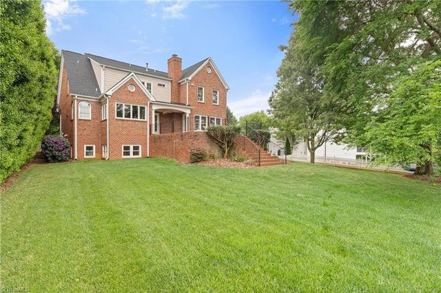 115 Surrey Path Court, Winston-salem, NC 27104