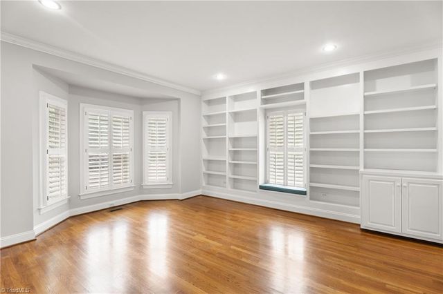 115 Surrey Path Court, Winston-salem, NC 27104