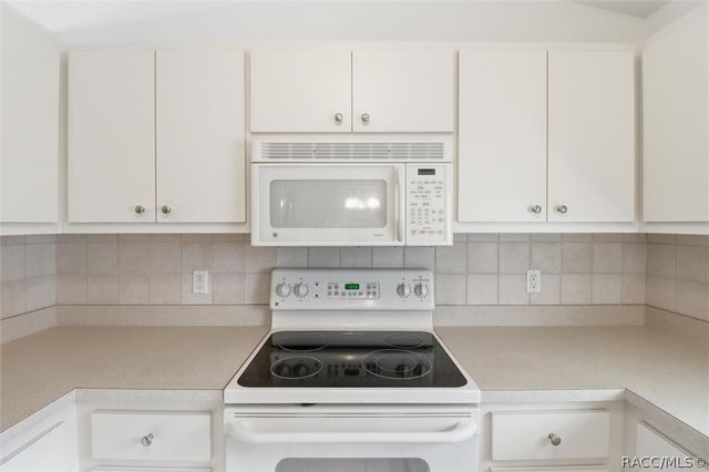 1322 S Brookfield Drive, Lecanto, FL 34461