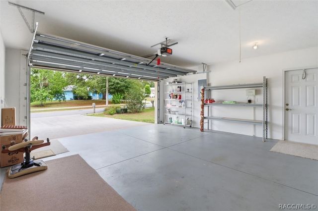 1322 S Brookfield Drive, Lecanto, FL 34461