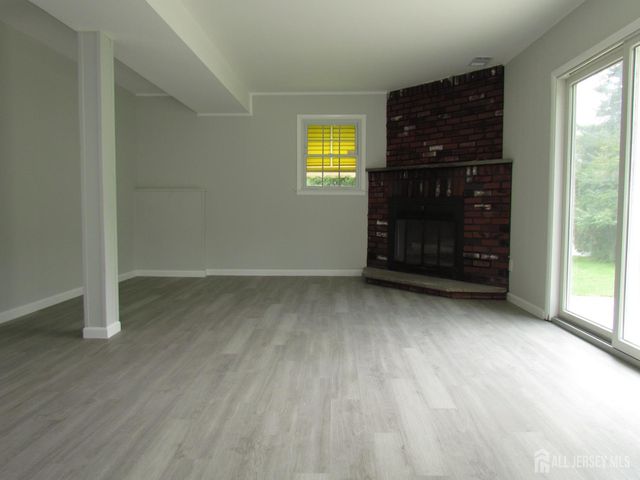 5284 Deborah Drive, Piscataway, NJ 08854